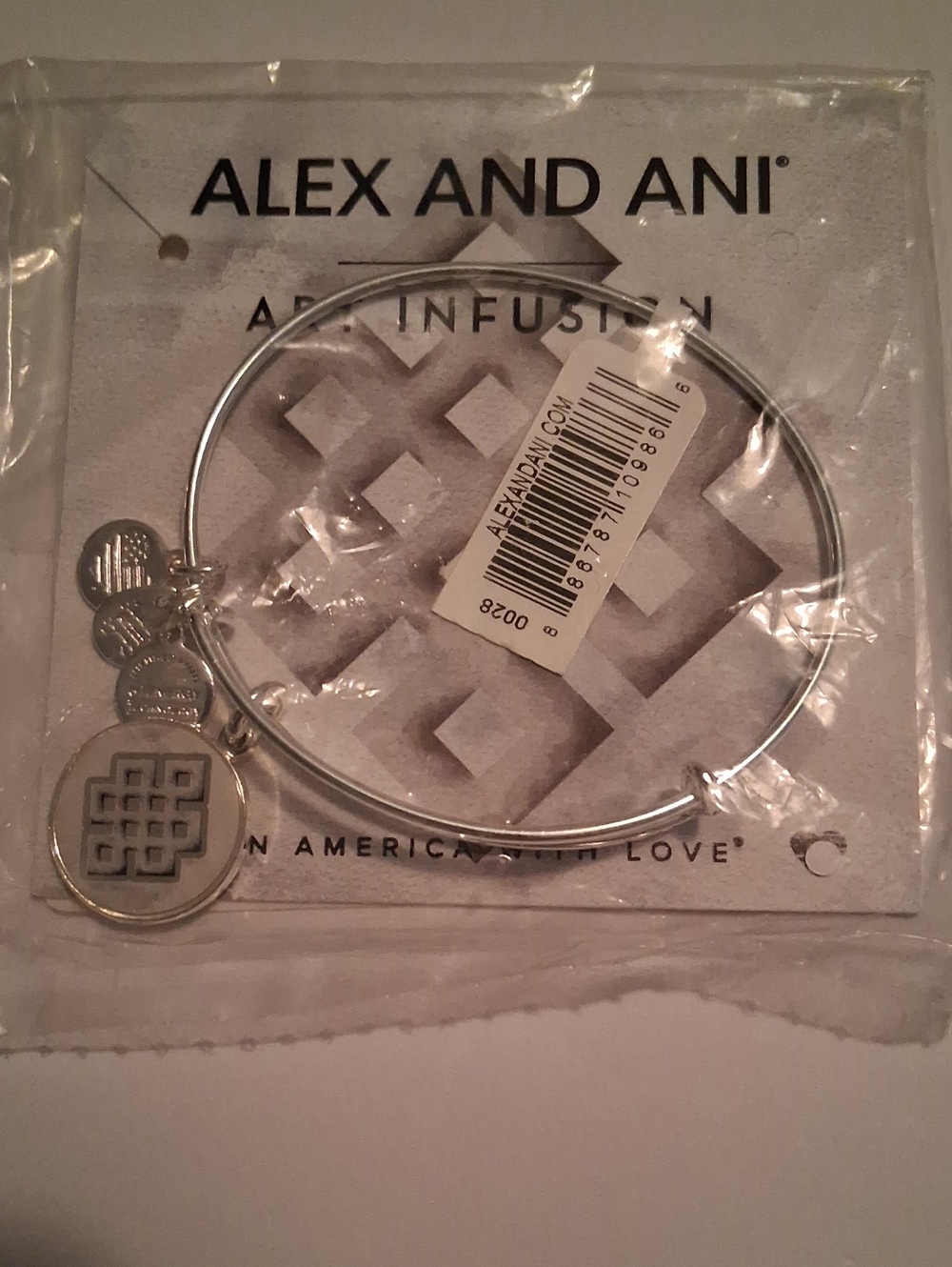 Alex and Ani NWT Endless Knot Art Infusion Bangle – Silver